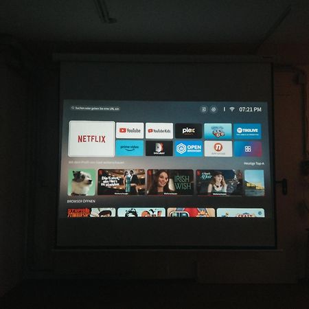 Raum Life - Vintage Loft - Heimkino Netflix - 2X Privat Parkplaetze Apartman Straubing Kültér fotó
